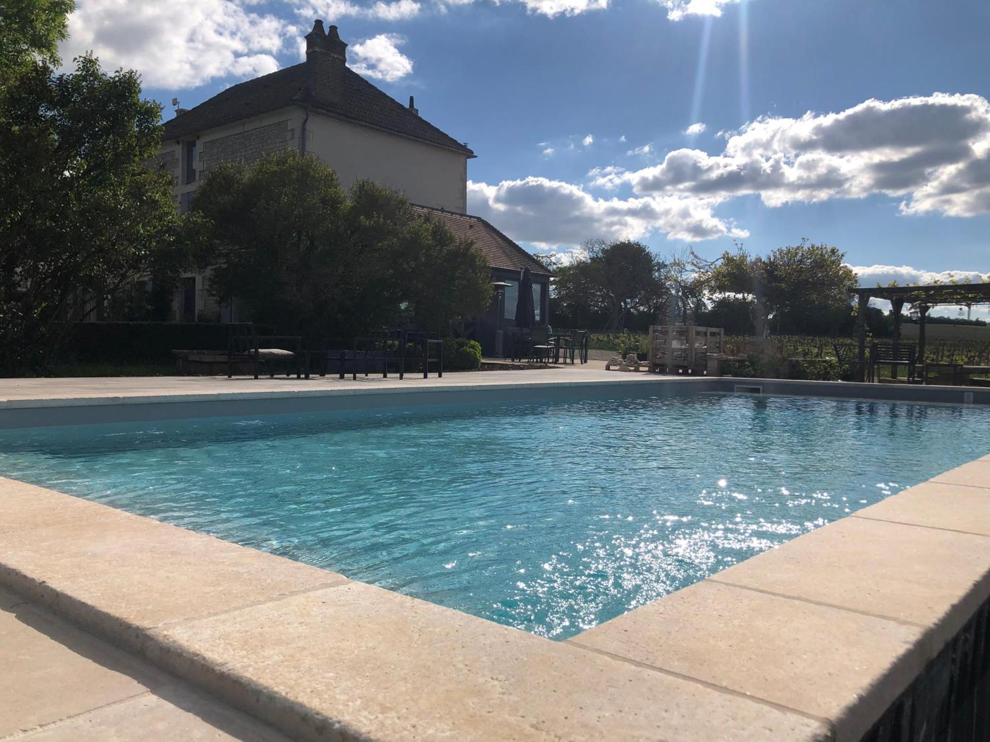 La Petite Maison De Celine & Frederic Avec Piscine A Prehy Room photo